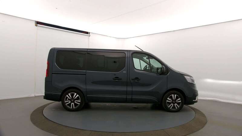 Renault Trafic Combi