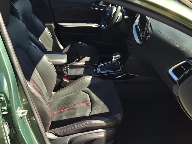 Kia ProCeed