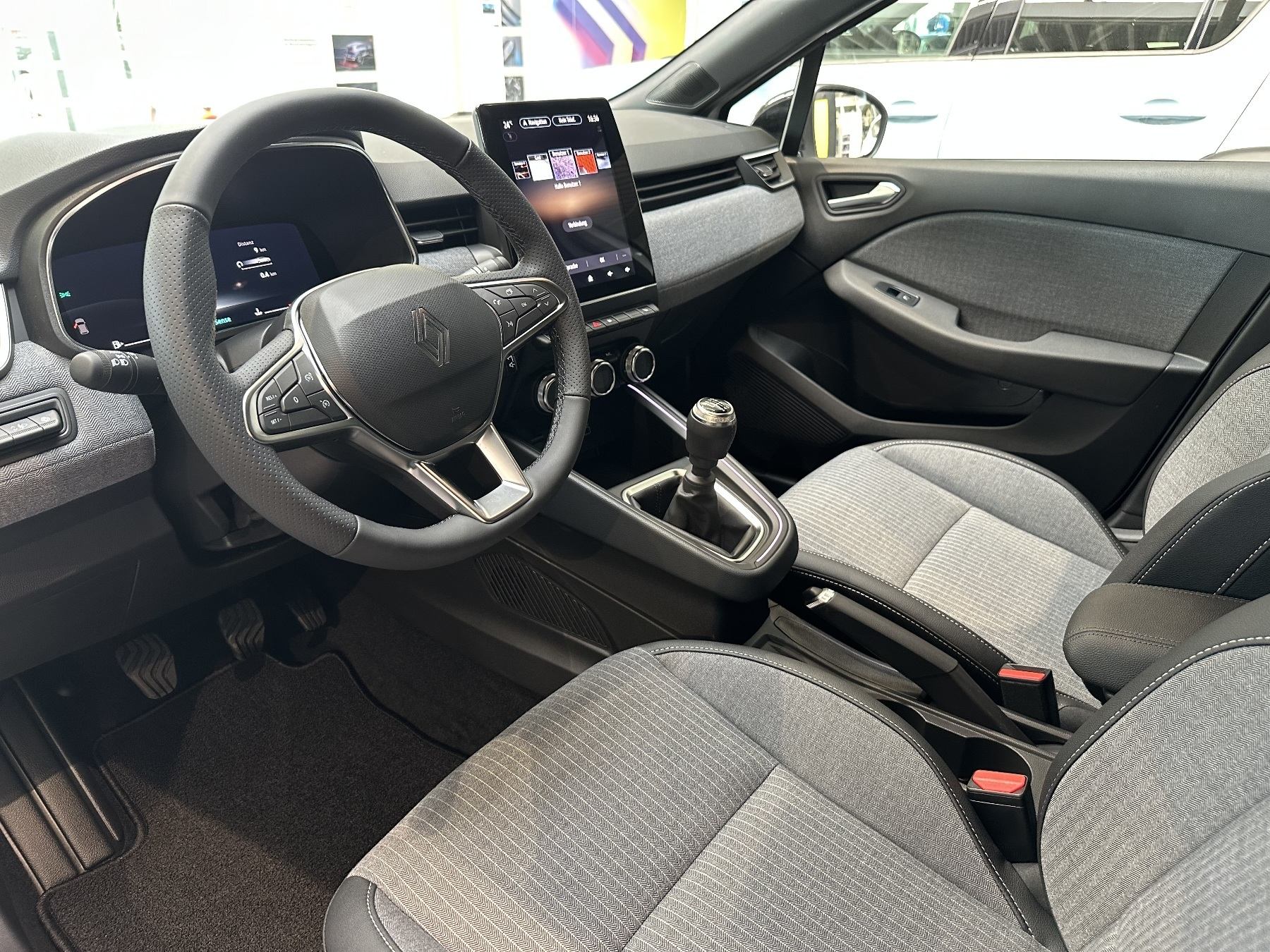 Renault Clio – Bild 33