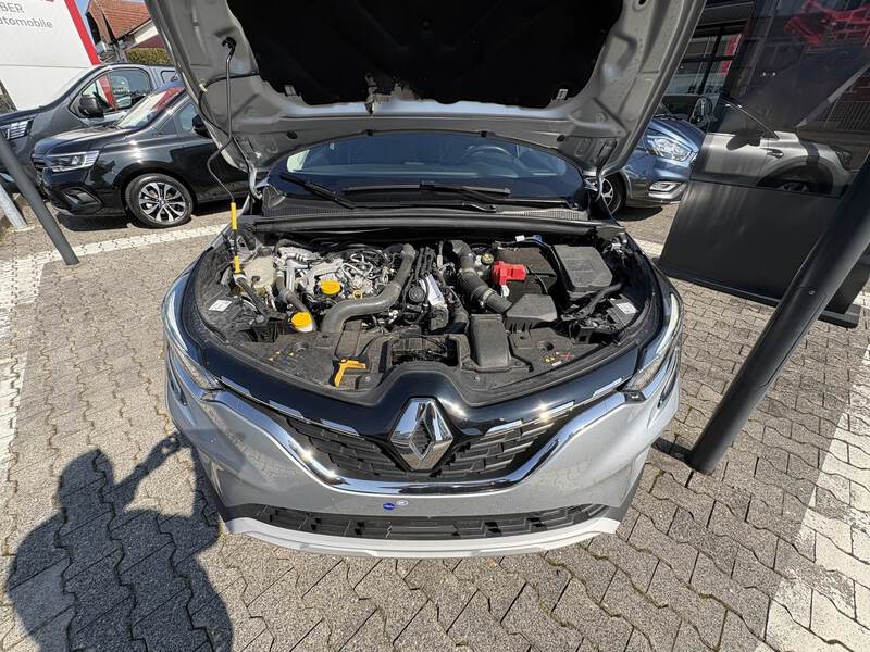 Fahrzeugabbildung Captur II 1.3 TCe 140 Intens GPF Bild 16 von 18