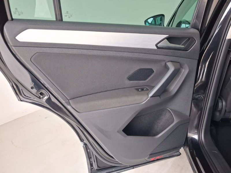 VOLKSWAGEN Tiguan 2020 — imagine 10