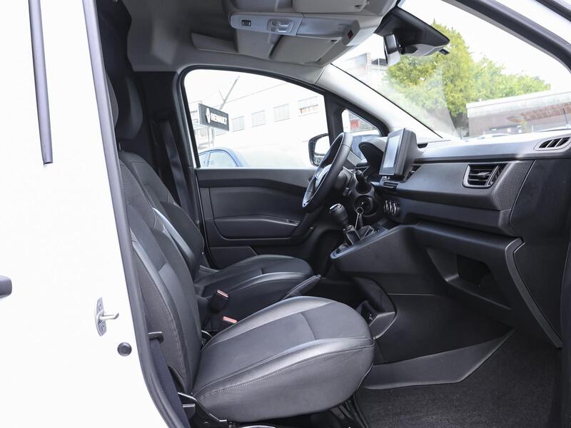 Fahrzeugabbildung Kangoo PDC KLIMA ZV Bild 4 von 15