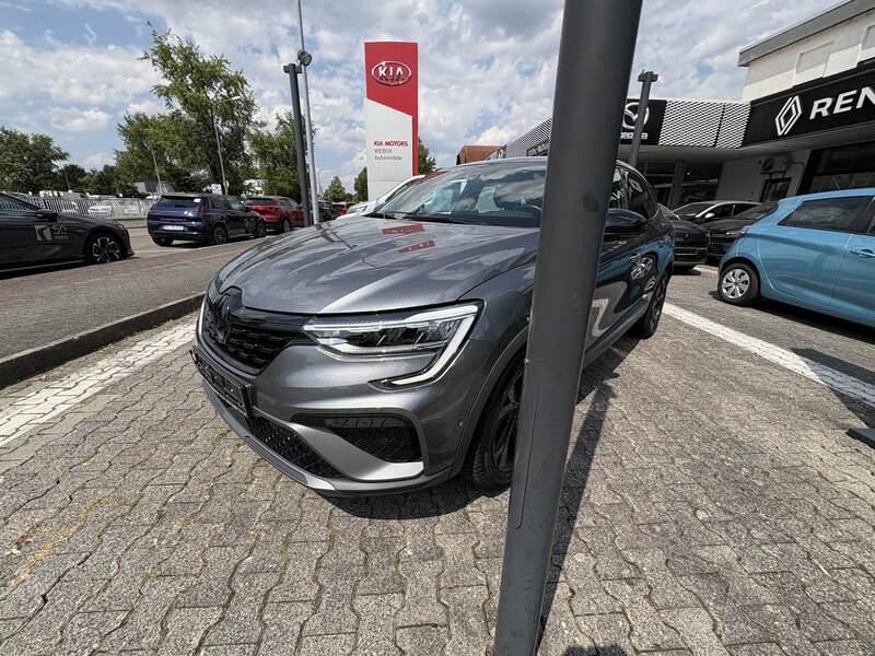 Fahrzeugabbildung Arkana 1.6 E-TECH 145 E-Tech Engineered Bild 9 von 18