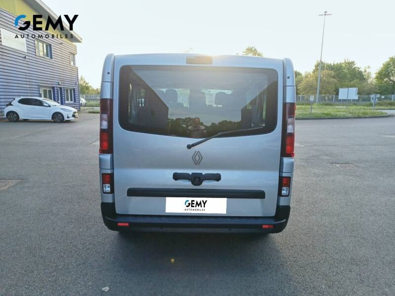 Renault Trafic Combi