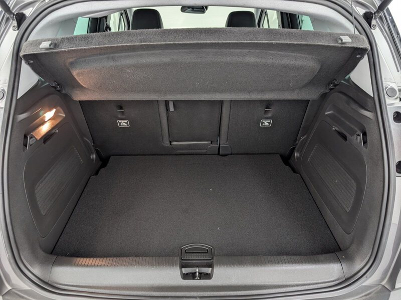 Fahrzeugabbildung Crossland 1.2 Turbo Elegance LED Navi Bild 10 von 32