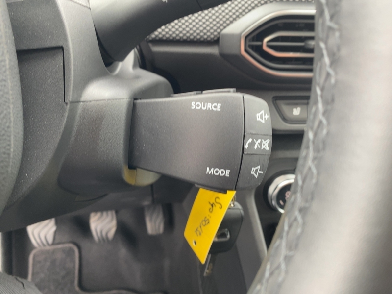 Fahrzeugabbildung Sandero Comfort TCe 90 (MY2021) Bild 16 von 18
