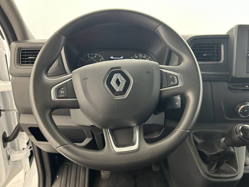 Renault Master III