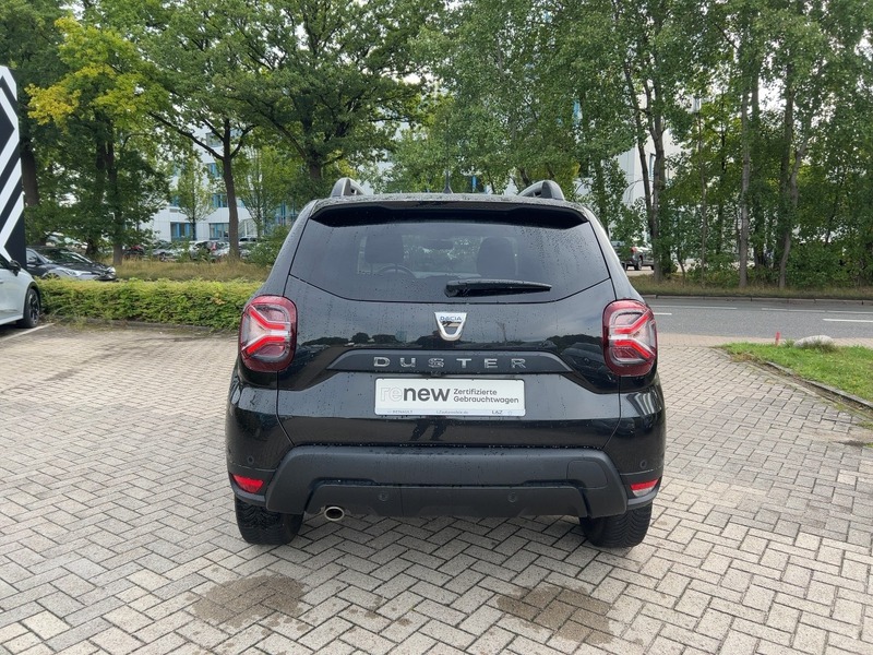 Fahrzeugabbildung Duster II Prestige 1.3 TCe 150 4WD GPF Bild 3 von 15