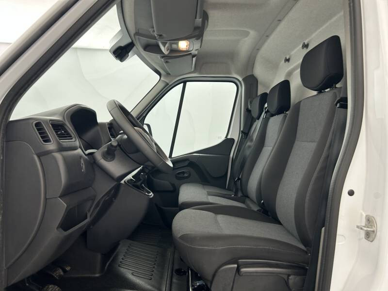 Renault Master III