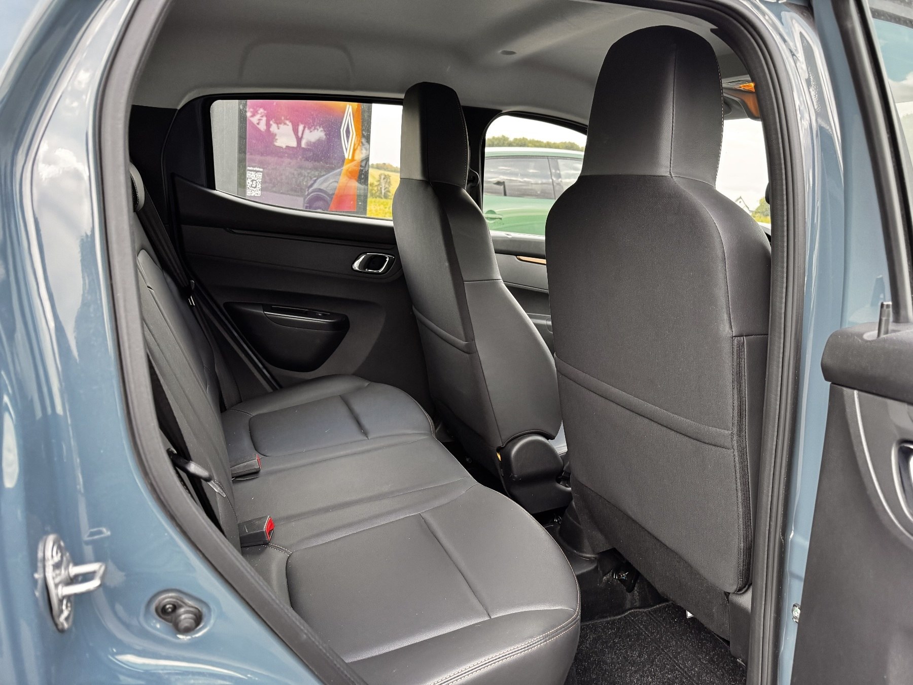 Dacia Spring – Bild 9