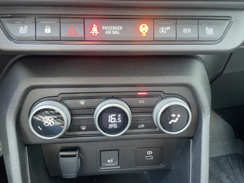 Fahrzeugabbildung Jogger 1.0 TCe 110 Extreme Bild 13 von 15