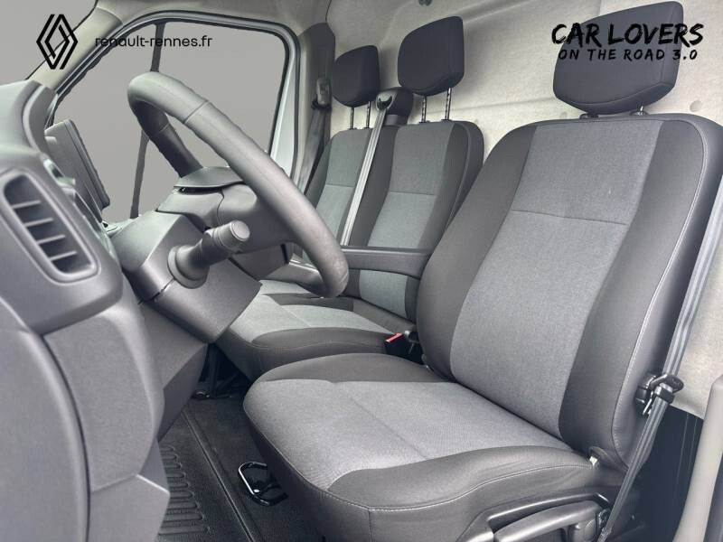 Renault Master III