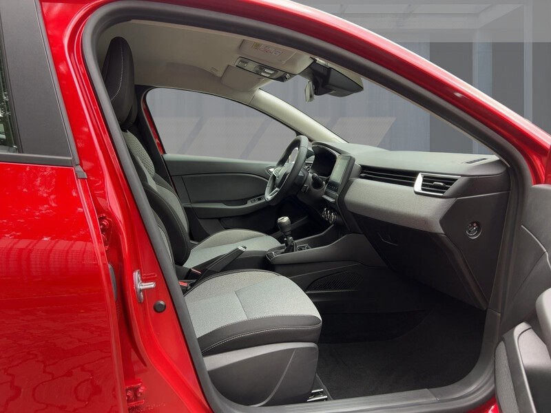 Fahrzeugabbildung Clio Apple CarPlay SHZ PDC KLIMA Bild 8 von 17