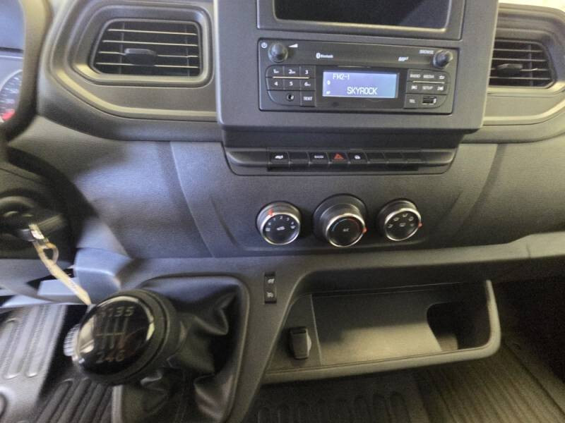 Renault Master III