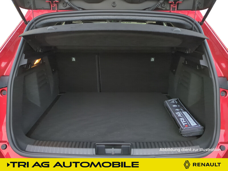 Fahrzeugabbildung Symbioz E-Tech Full Hybrid 145 Winter-Paket Techno Bild 12 von 21