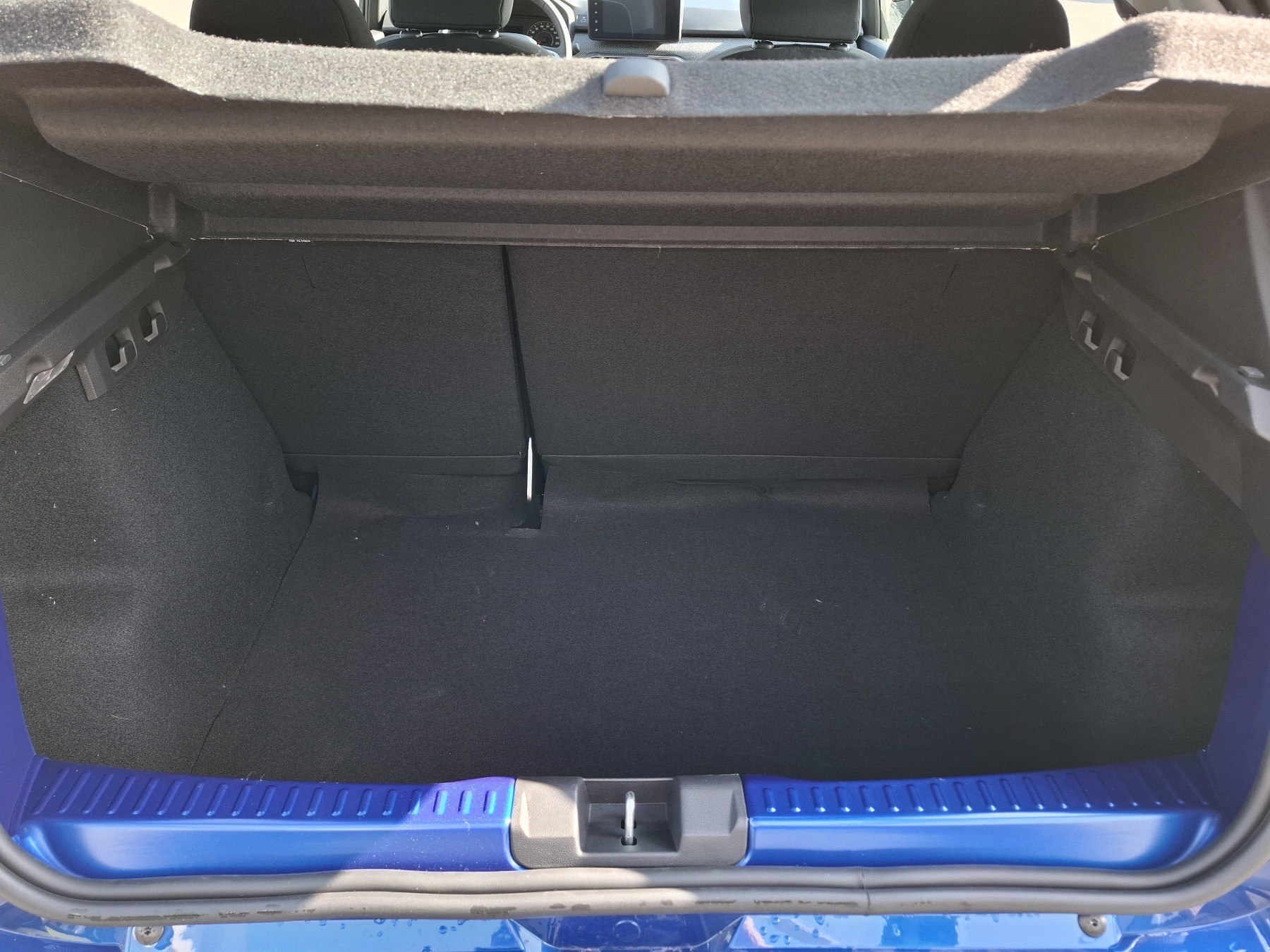 Dacia Sandero – Bild 10