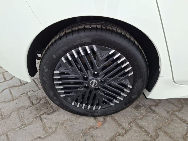 NISSAN Leaf 0 — imagine 7