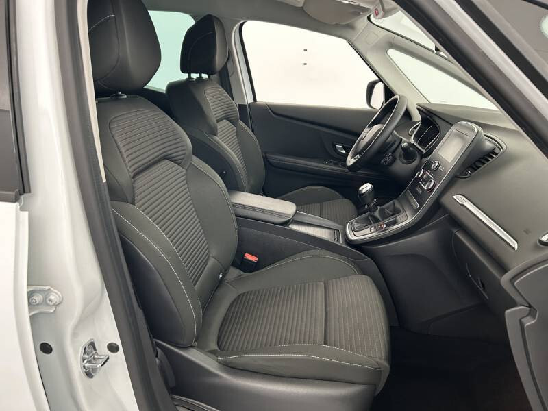 Renault Scenic IV