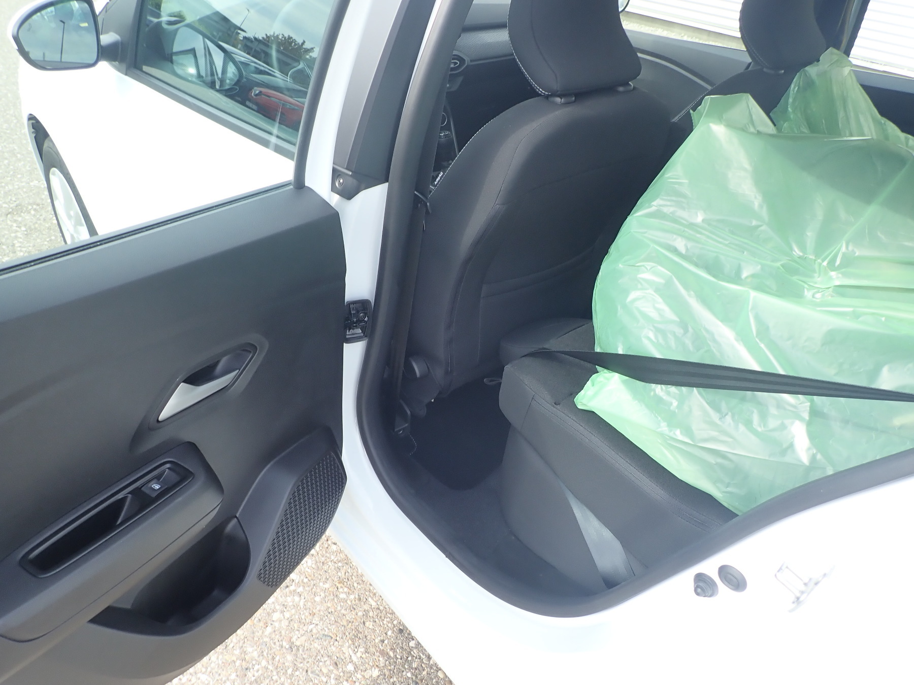 Dacia Sandero – Bild 7