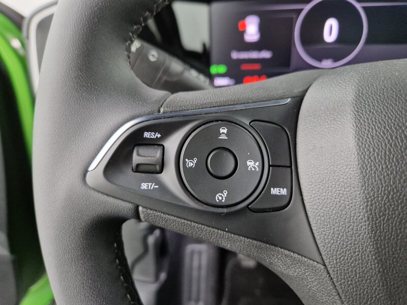 Fahrzeugabbildung Mokka 1.2 Turbo Ultimate Massage ACC Bild 29 von 36