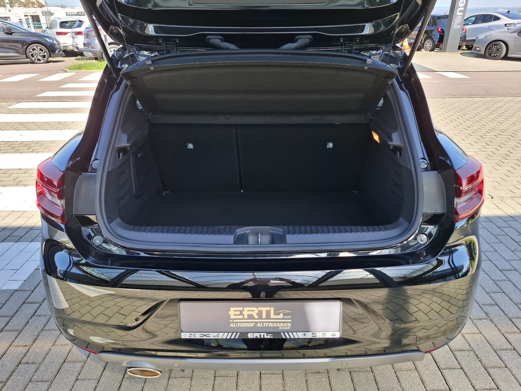 Renault Clio – Bild 8