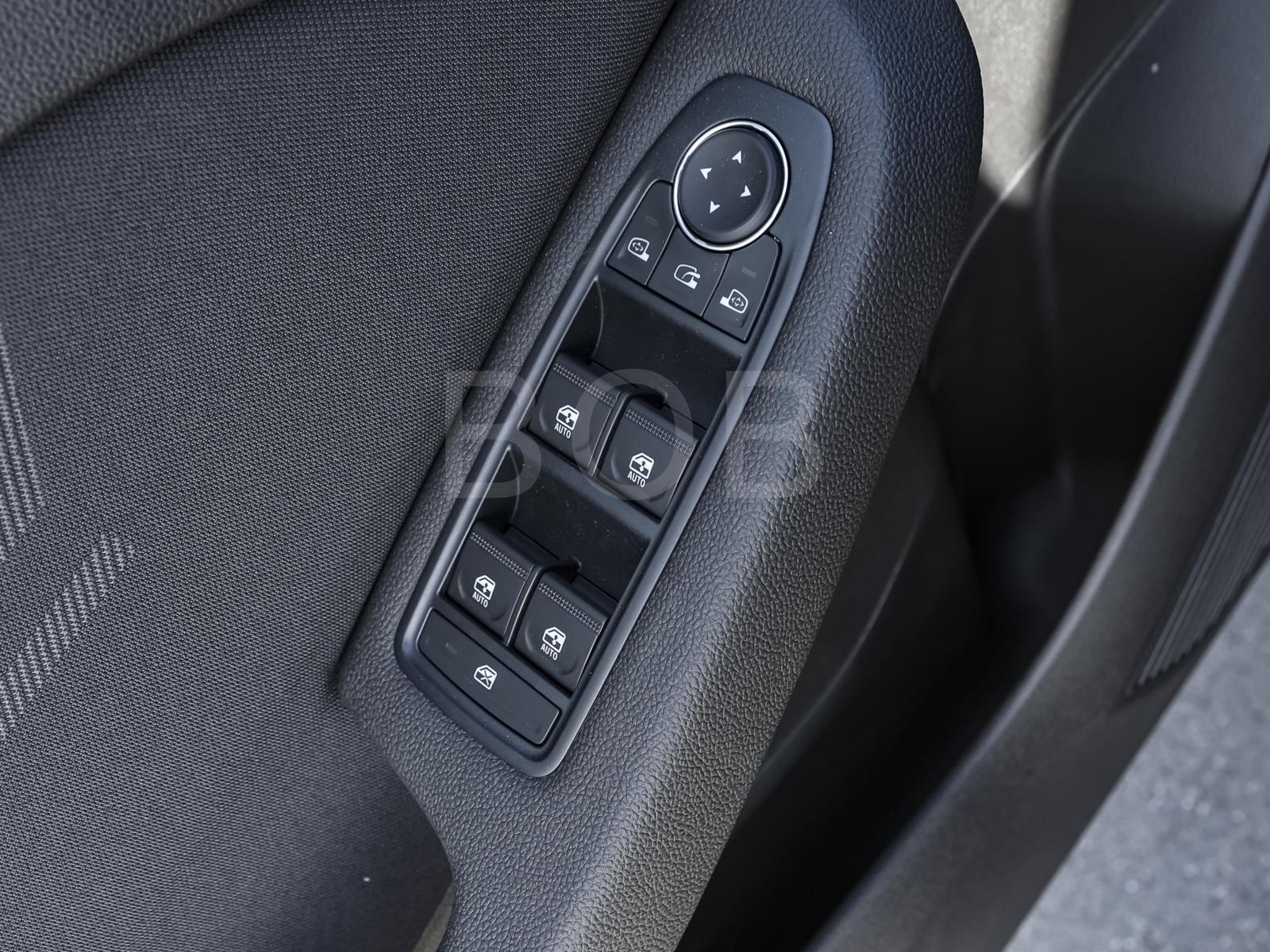 Renault Clio – Bild 10