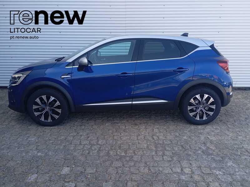 RENAULT Captur Techno — photo 2