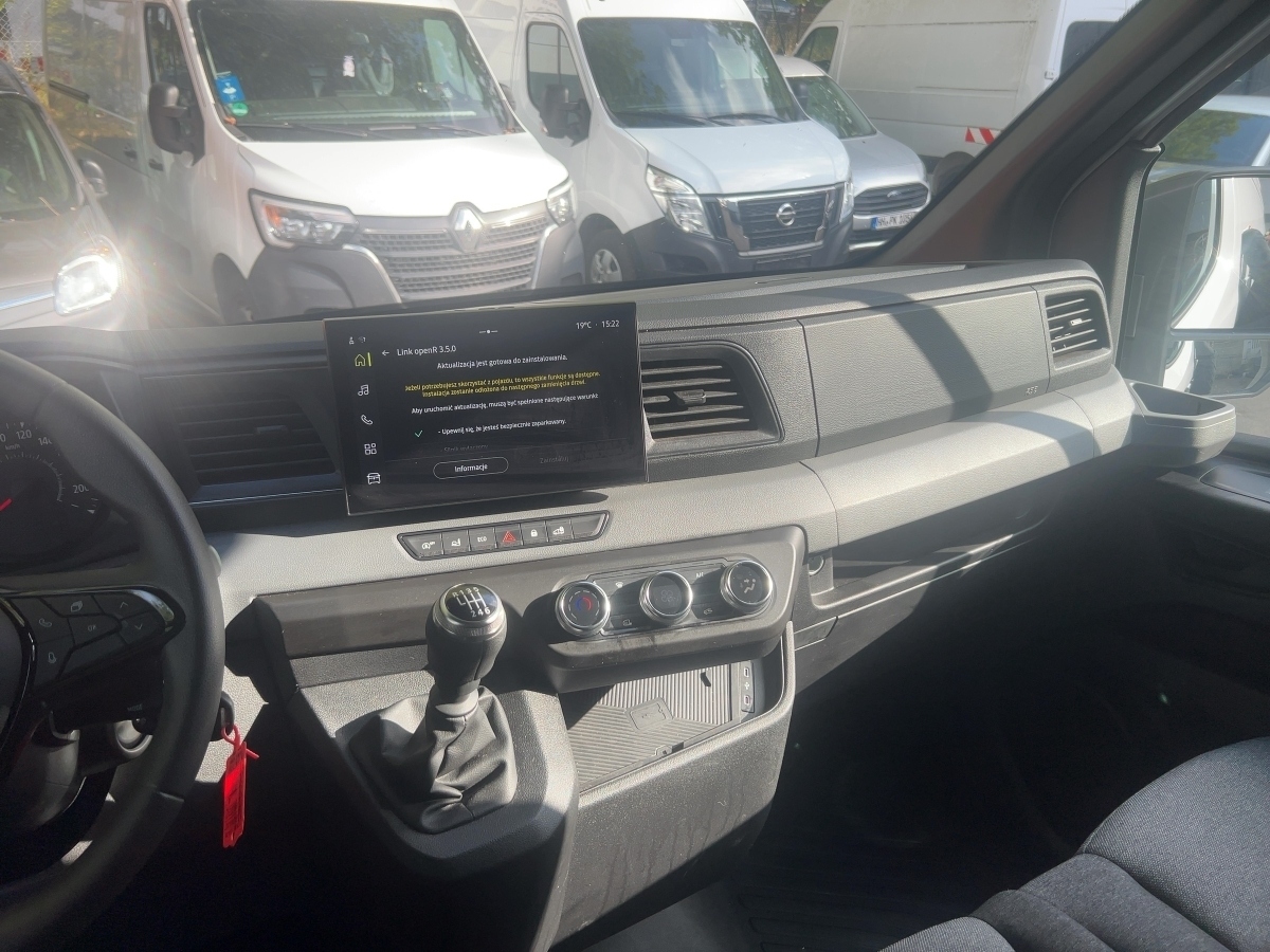 Renault Master – Bild 10