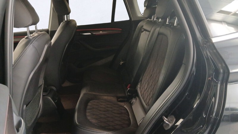 BMW X1 F48