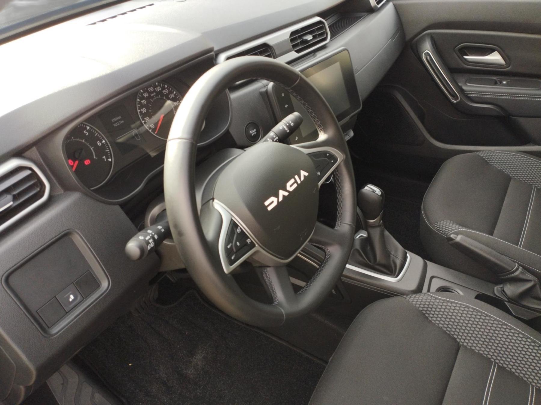 Renault Duster – Bild 8