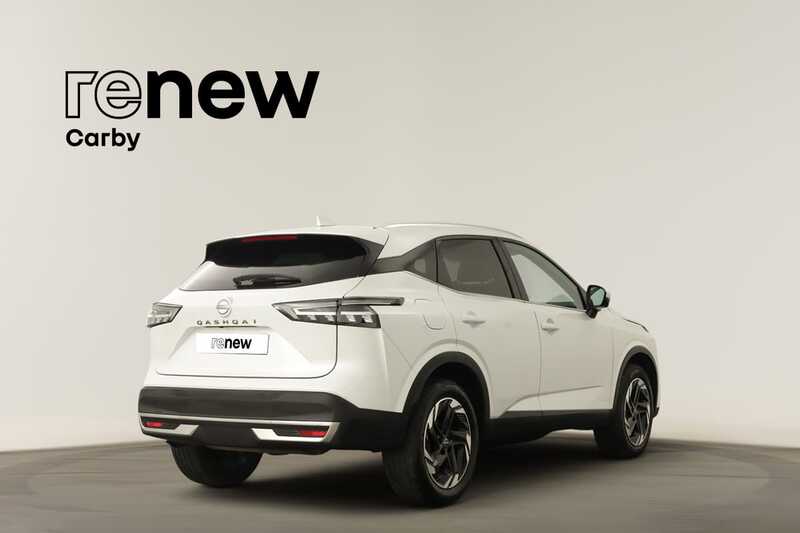 NISSAN Qashqai Qashqai 1.3 DIG-T N-Connecta LED Xtronic — photo 3