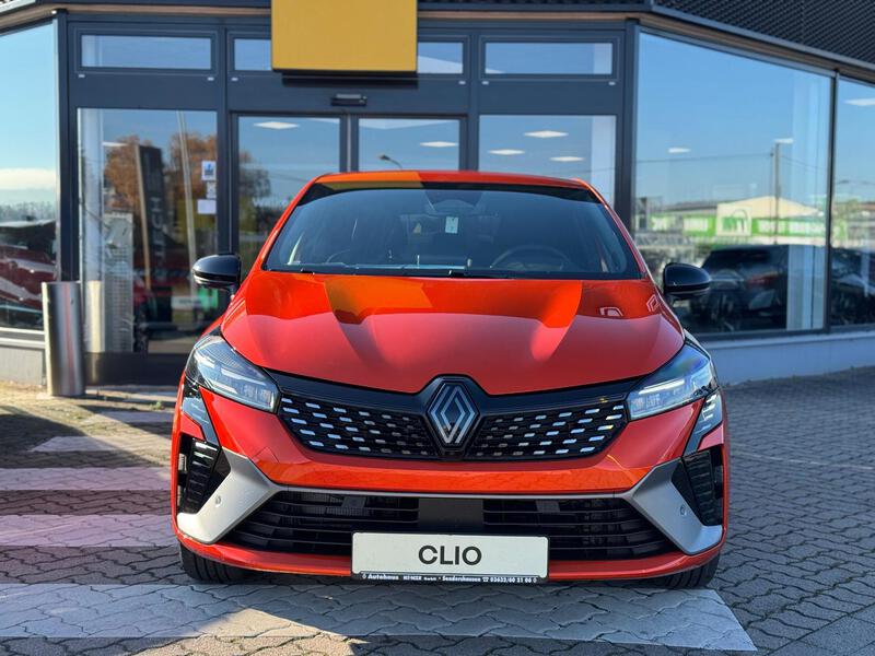 Fahrzeugabbildung Clio *BOSE* Bild 2 von 12