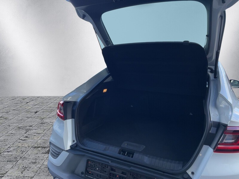 Fahrzeugabbildung Arkana 1.6 E-TECH Hybrid 145 Intens Bild 5 von 15