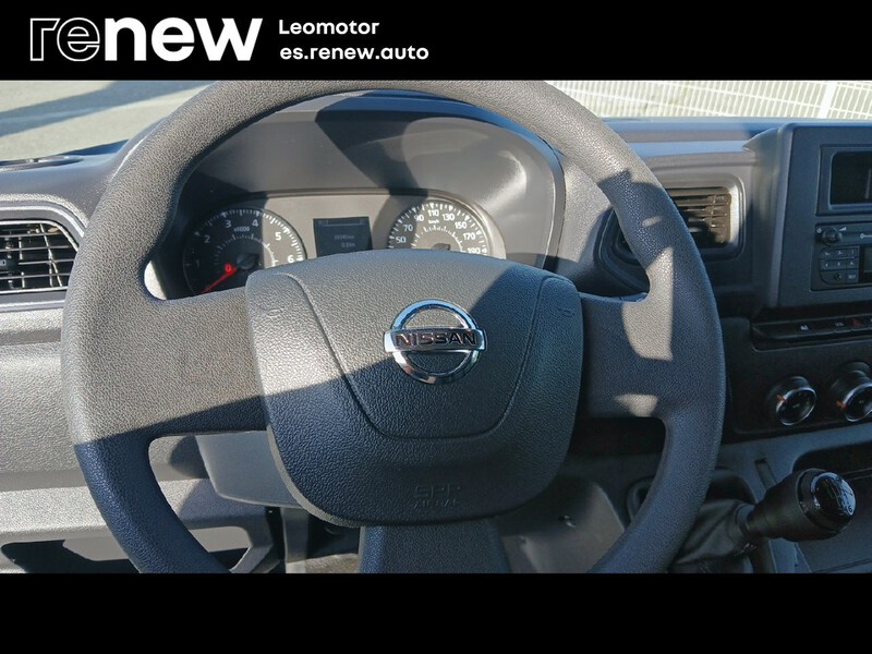 Nissan Interstar Furgon