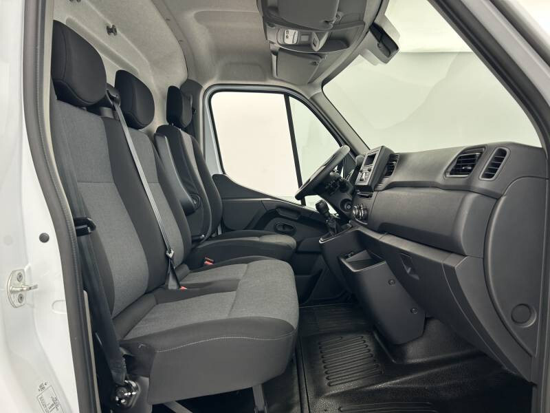 Renault Master III