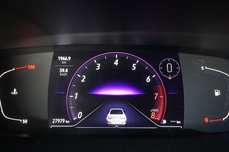 RENAULT Megane 2024 — imagine 35