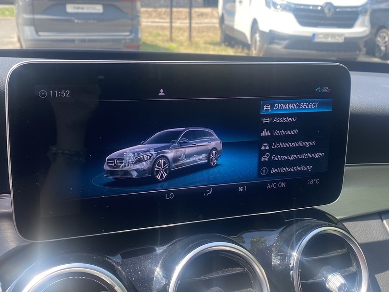 Mercedes-Benz C 220