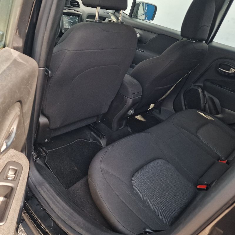 JEEP Renegade 2021 — imagine 14