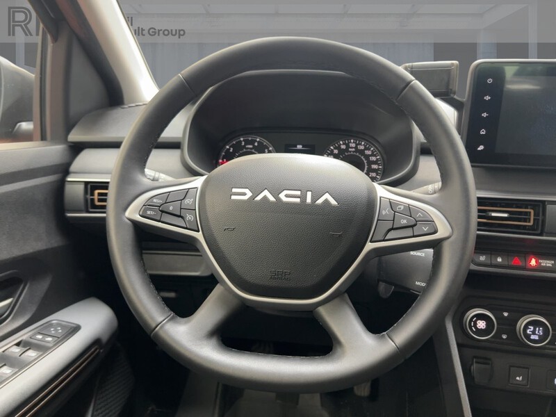 Fahrzeugabbildung Sandero SHZ PDC KLIMA BT Bild 11 von 21
