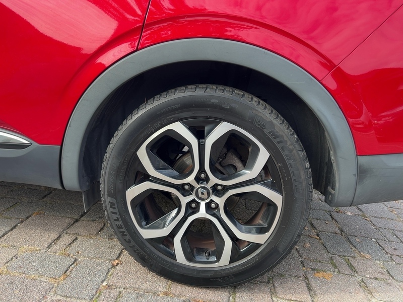 Fahrzeugabbildung Arkana TCe 140 EDC Intens *Navi,PDC,SHZ,GJR* Bild 13 von 15