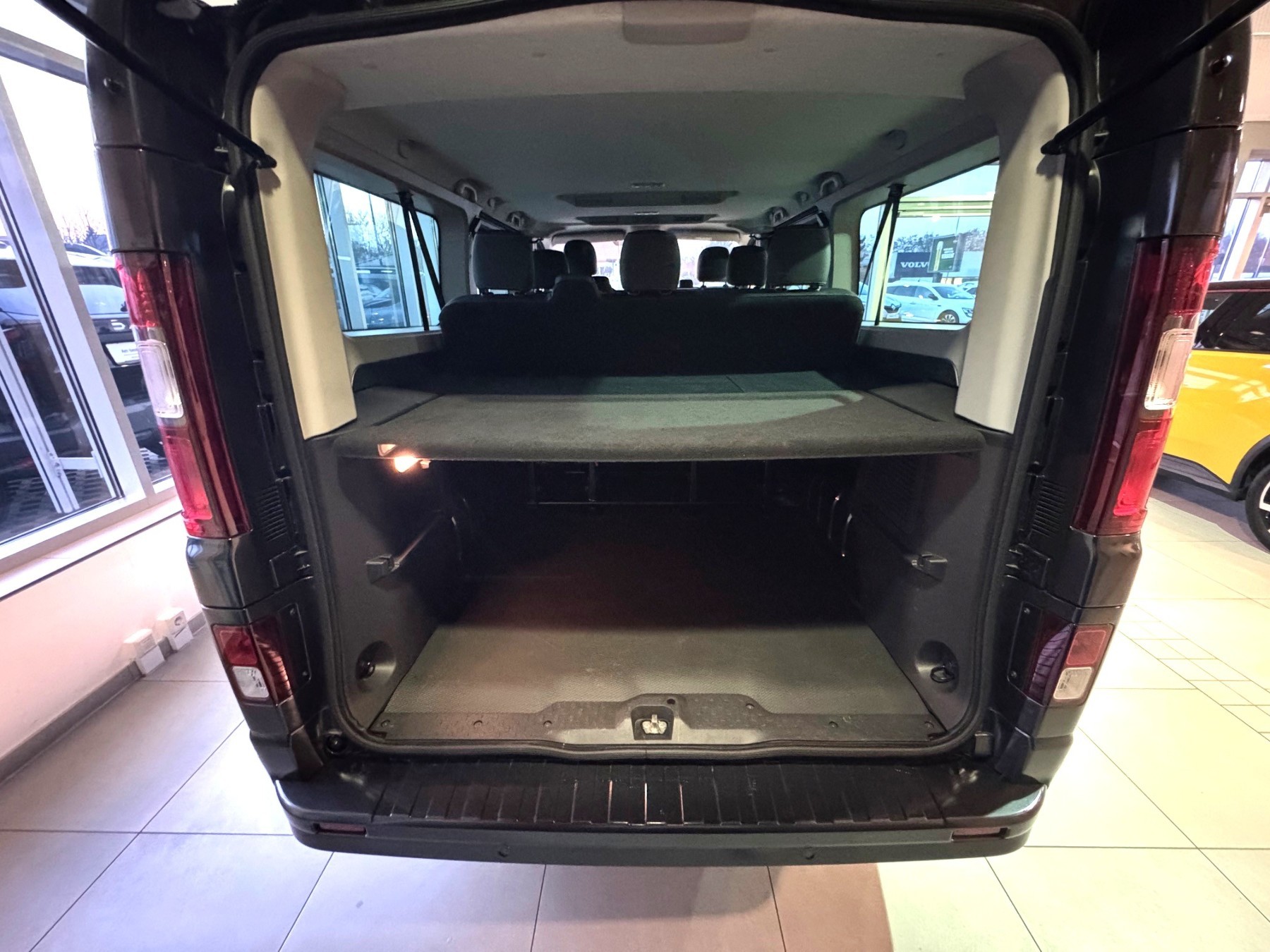 Renault Trafic – Bild 3
