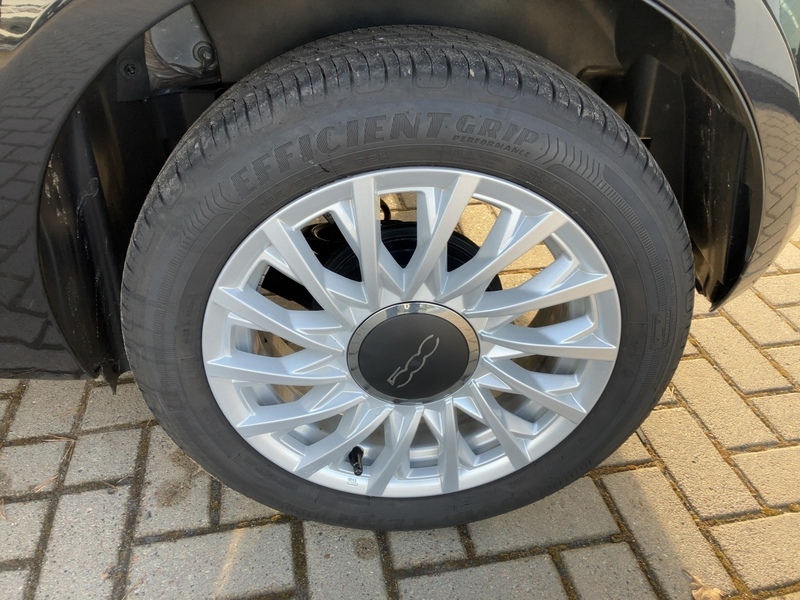 Fahrzeugabbildung 500 1.0 70PS Klima & DAB+ Komfortpaket Bild 12 von 16