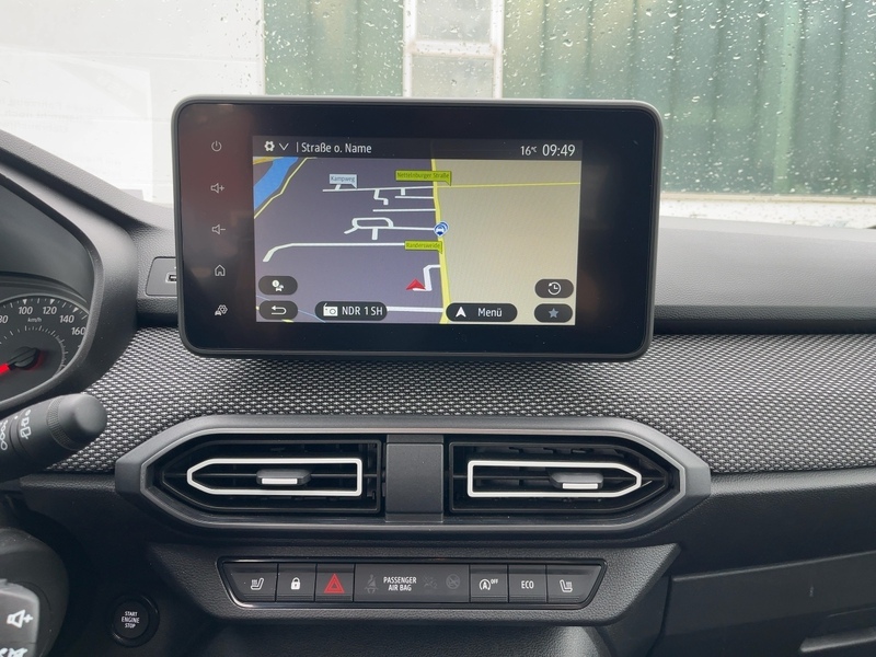 Fahrzeugabbildung Sandero Journey TCe 90 CVT+NAVI+KAMERA+SHZG+LED+CARPLAY+ Bild 10 von 15