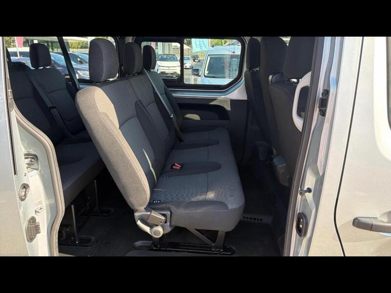 Renault Trafic Combi