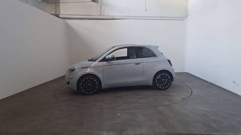 Fiat 500e Berline MY22 Serie 1 Step 1