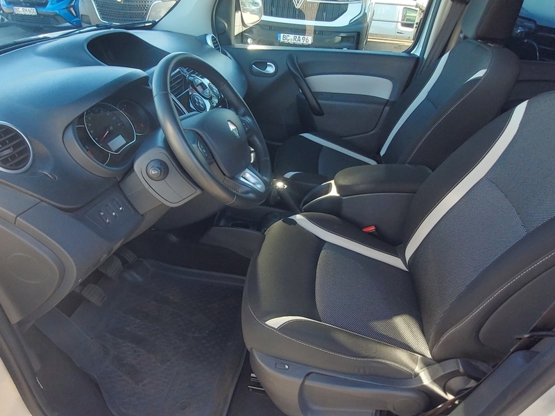 Fahrzeugabbildung Kangoo Intens ENERGY dCi 110 Bild 12 von 12