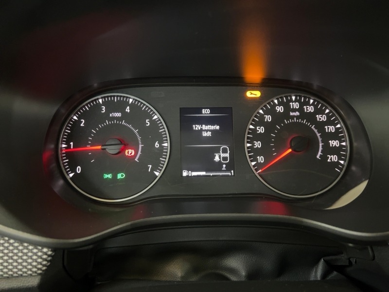 Fahrzeugabbildung Jogger PDC KLIMA BT Regensensor Bild 16 von 23