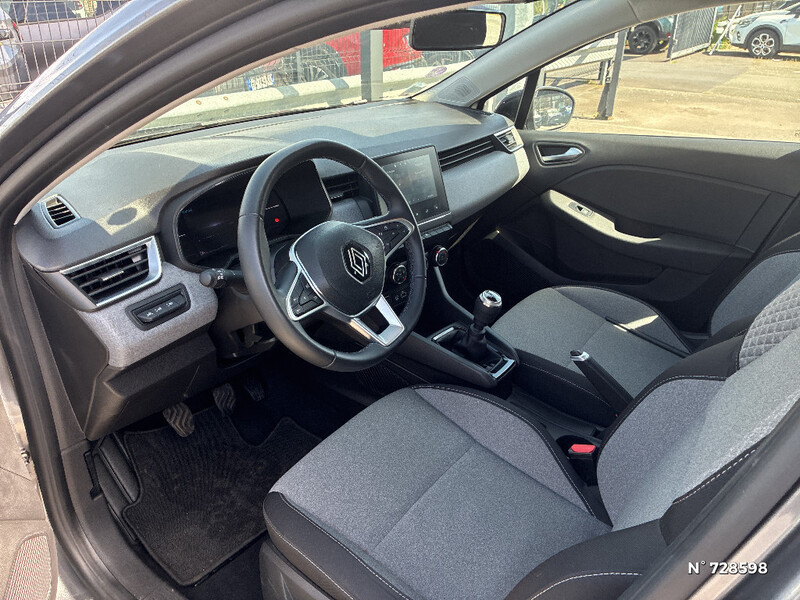 Renault Clio V