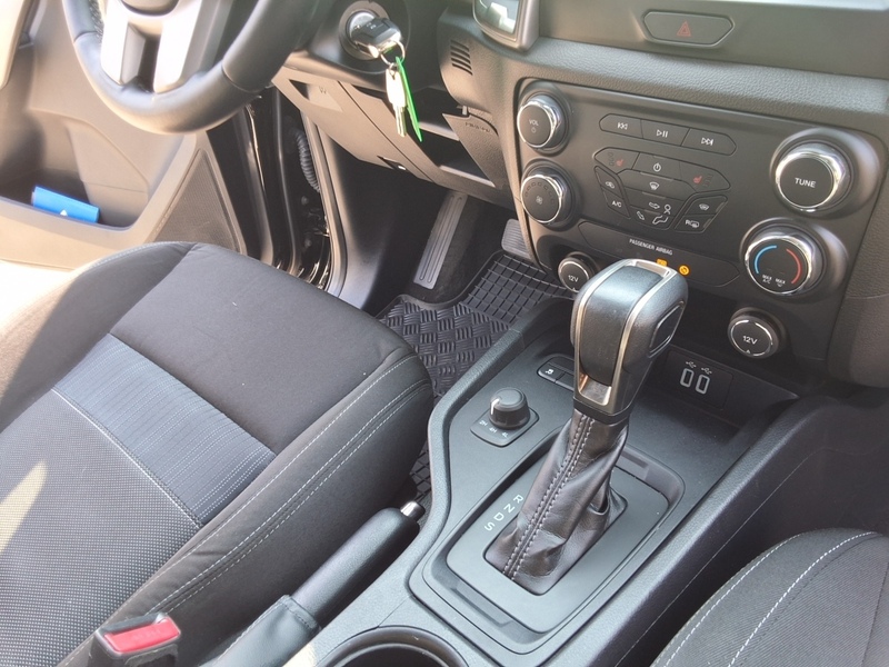 Fahrzeugabbildung Ranger DOKA 4X4 PANTHER/KLIMAAUTOM/SHZ/ Bild 15 von 16