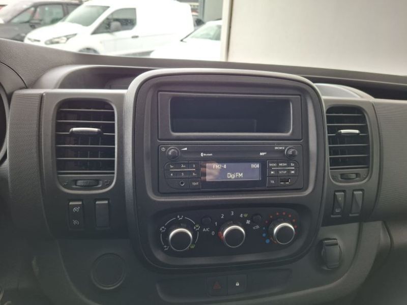 RENAULT Trafic 2021 — imagine 39